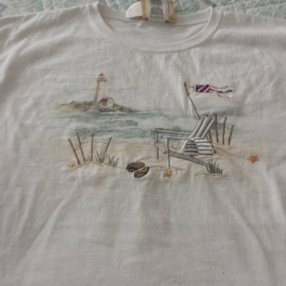 Beach Tee Top - Picture 2 of 9